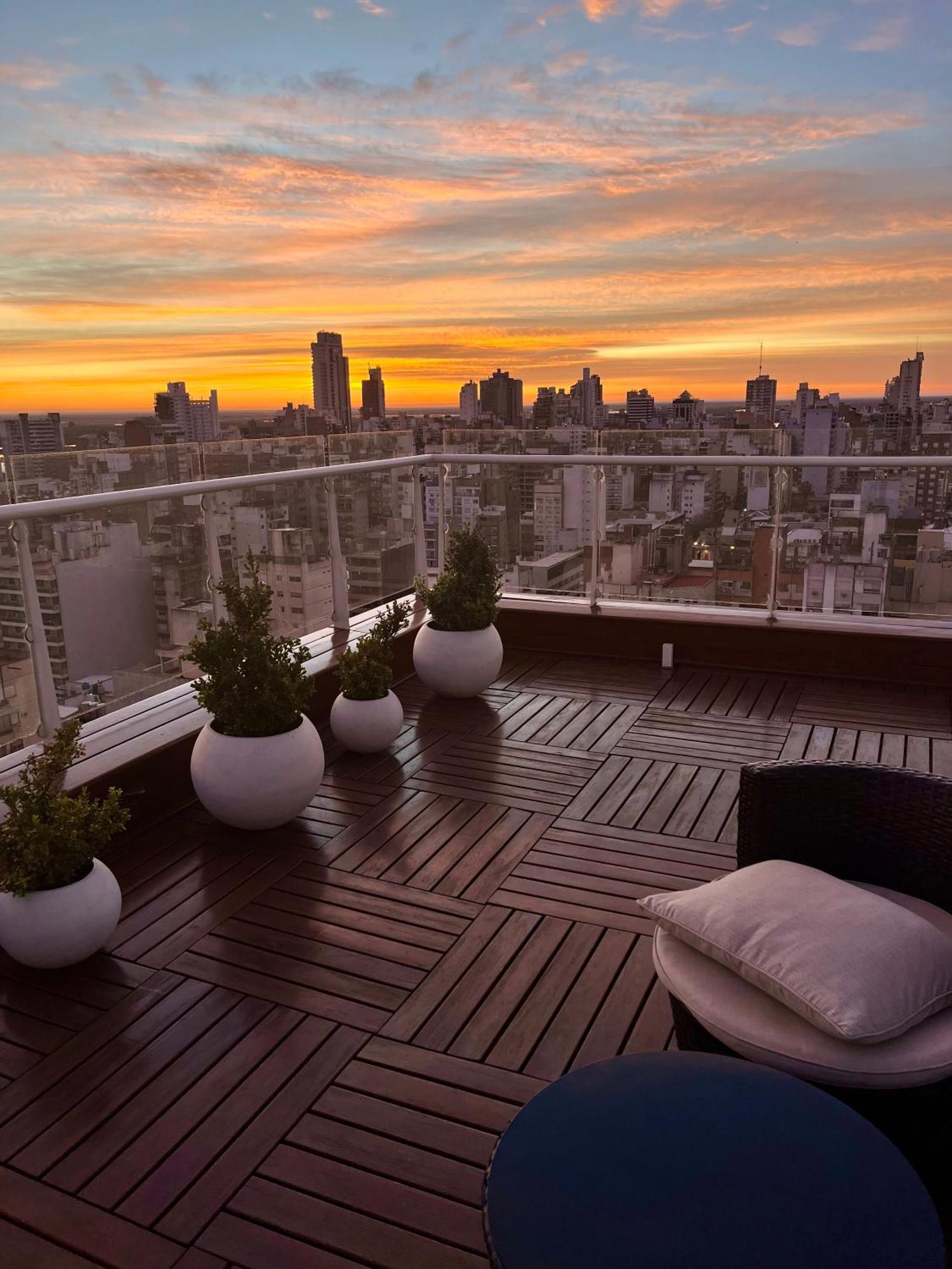 Holiday Inn Rosario By Ihg Экстерьер фото